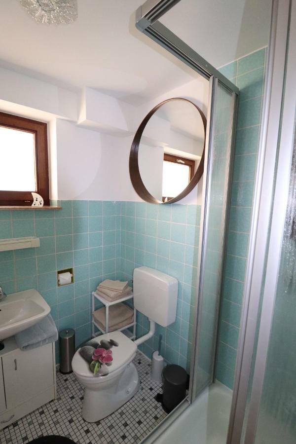 Appartamento Haus Cornelia Einruhr Esterno foto